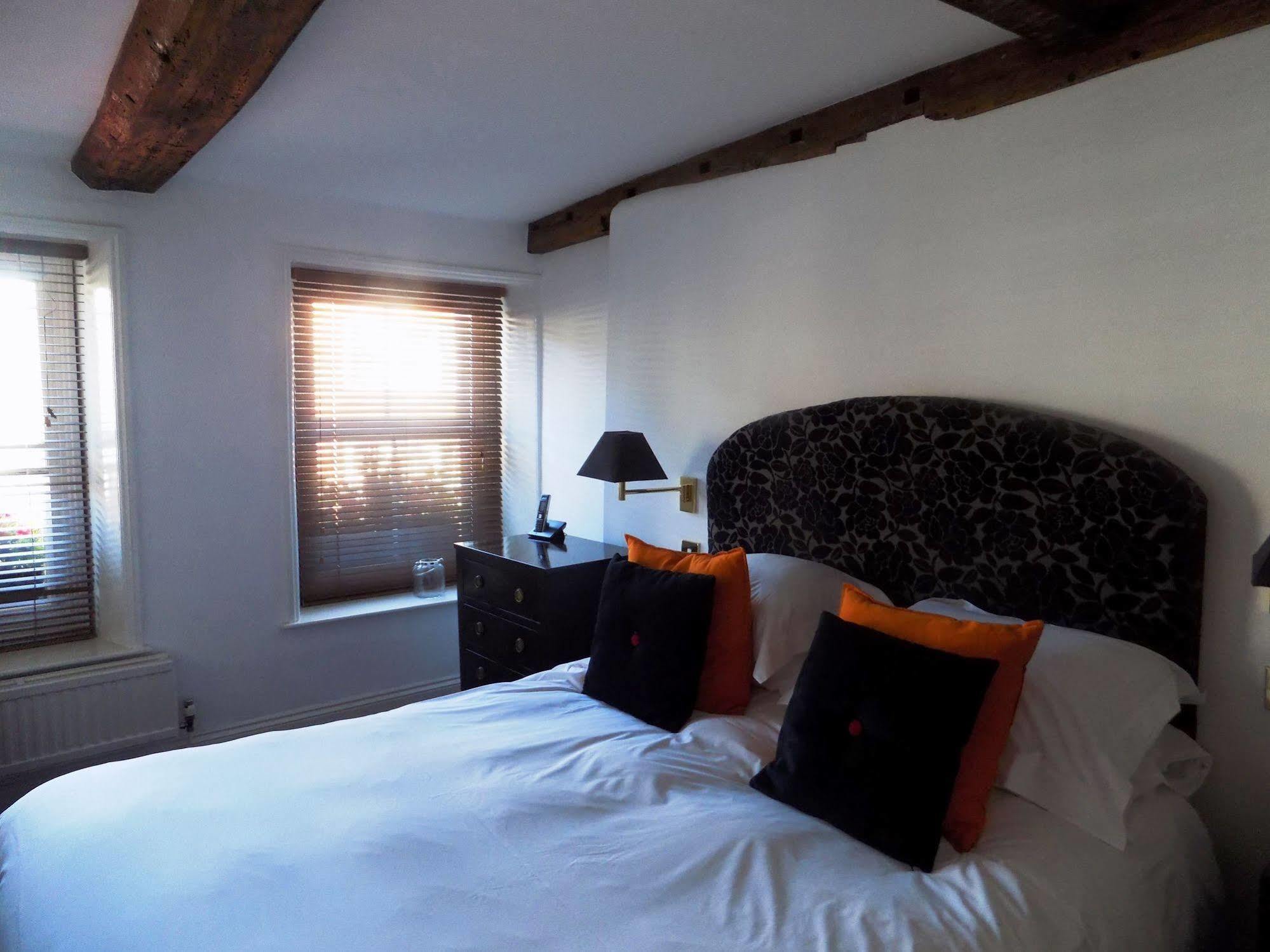 The Angel B&B Chichester Eksteriør billede